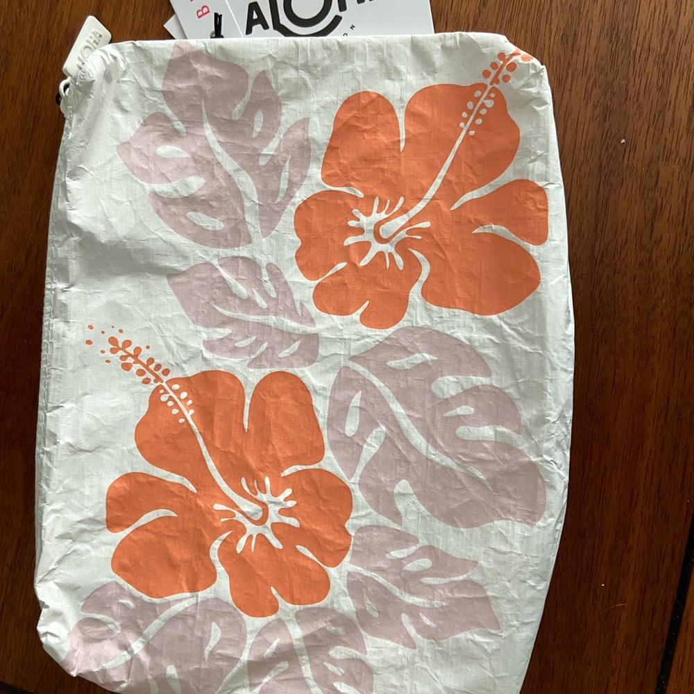 Brand New Aloha Small Splash Proof Pouch